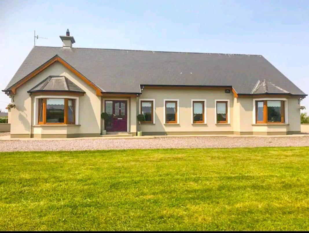 An Ghlaise Bheag Villa Listowel Buitenkant foto